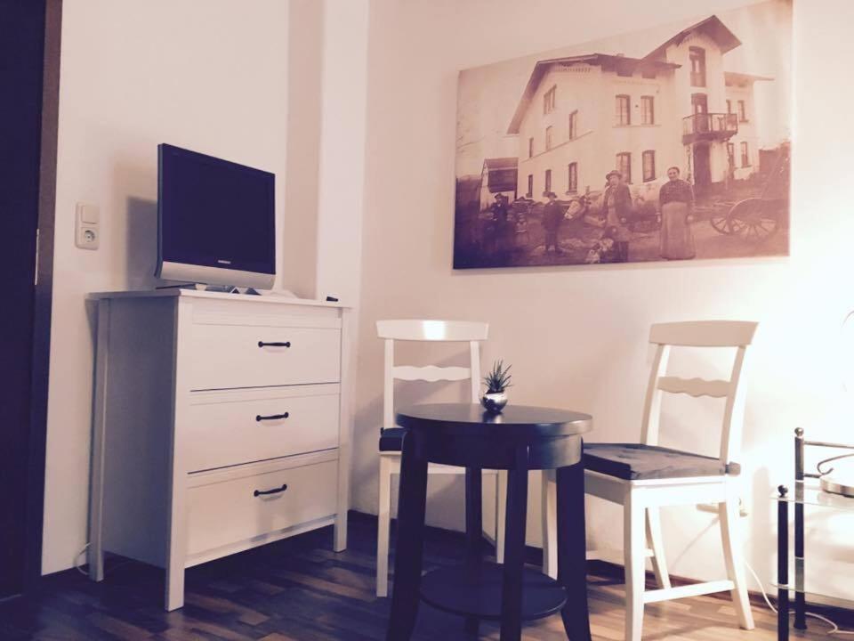 Dorfschaenke Deggendorf Hotel & Apartmenthaus & Biergarten, E-Bike-Verleih Kostenlos エクステリア 写真