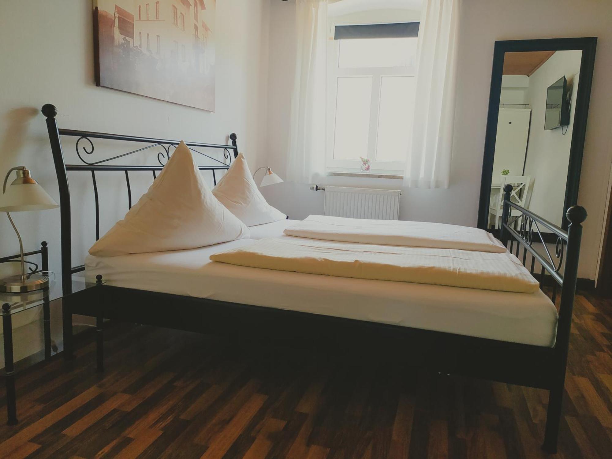 Dorfschaenke Deggendorf Hotel & Apartmenthaus & Biergarten, E-Bike-Verleih Kostenlos 部屋 写真