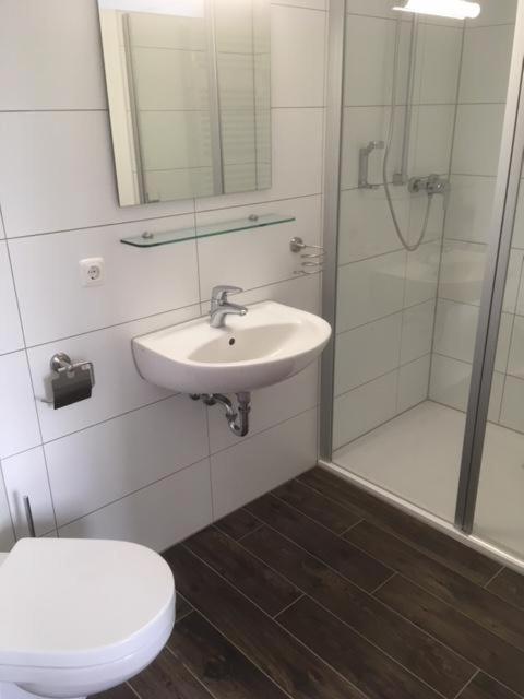 Dorfschaenke Deggendorf Hotel & Apartmenthaus & Biergarten, E-Bike-Verleih Kostenlos 部屋 写真